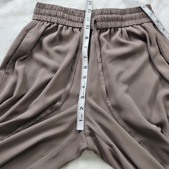 Babaton Luiz Pant - Picture 7 of 15